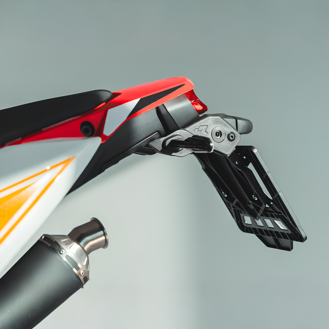 R-Tech T7 Revolution Tail Tidy